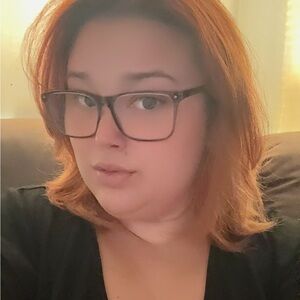 Meet your Posher, Christin